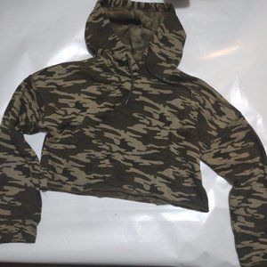Women's Cropped Camo Hoodie